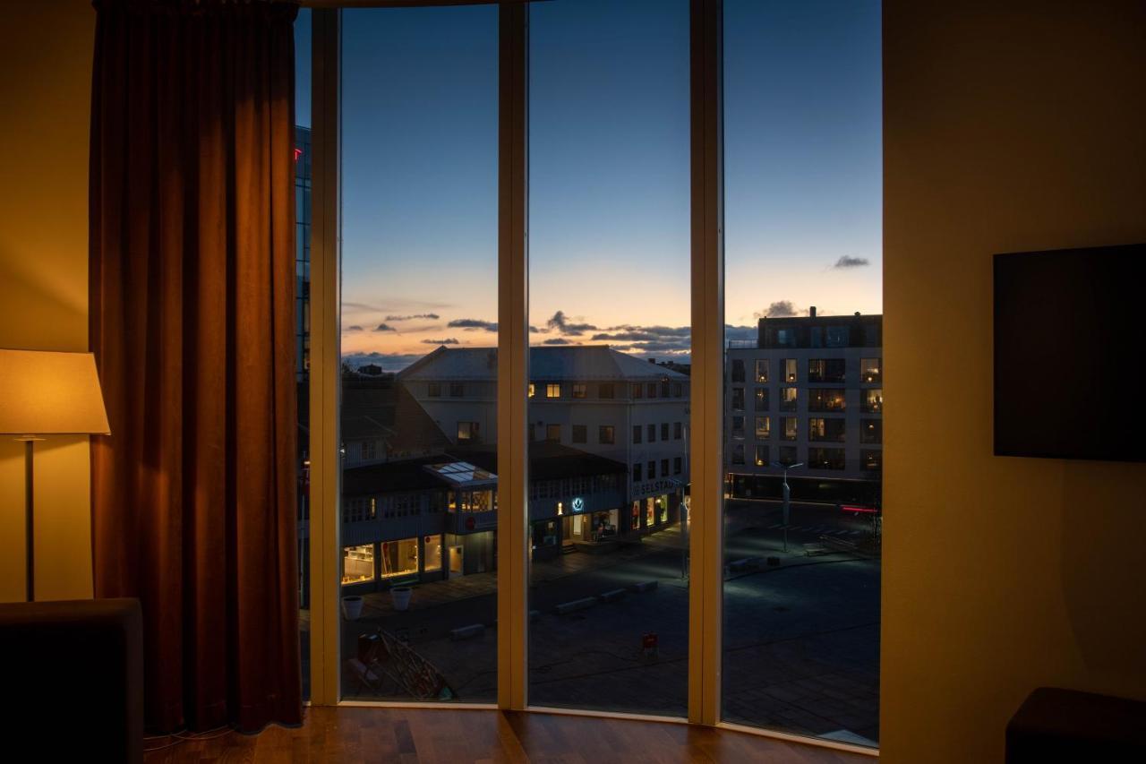 Nordis Apartments - Torget 21 Svolvær Exterior foto